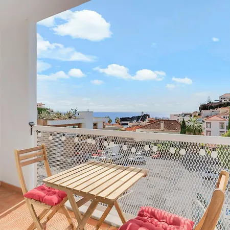 Apartment By Madeira