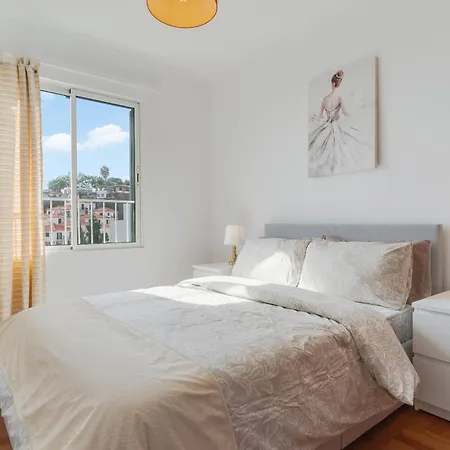 By Madeira * Câmara de Lobos