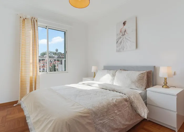 By Madeira * Câmara de Lobos